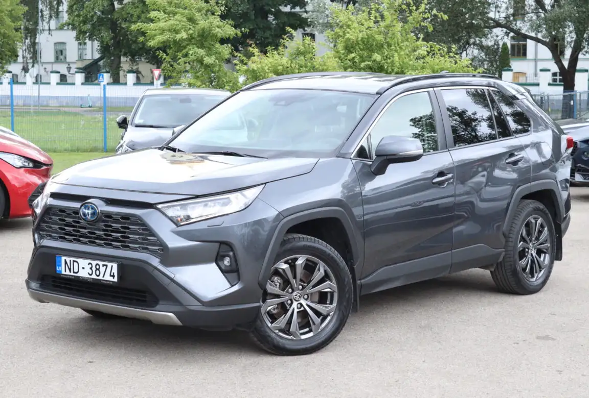 TOYOTA RAV4