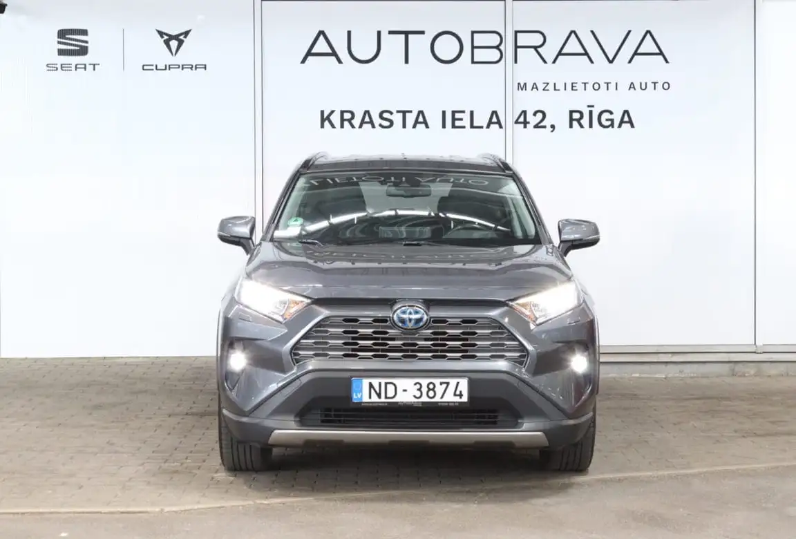 TOYOTA RAV4