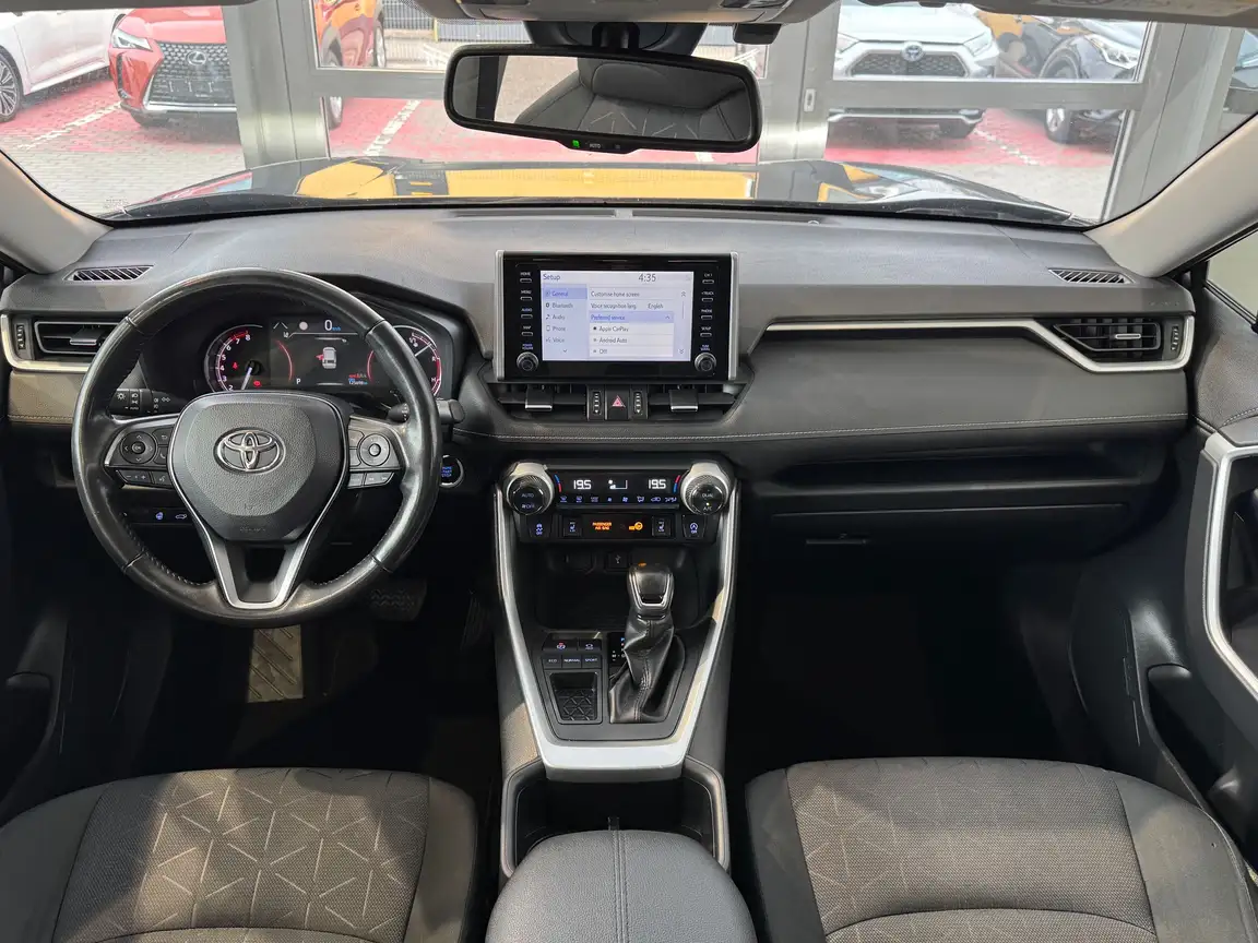 TOYOTA RAV4