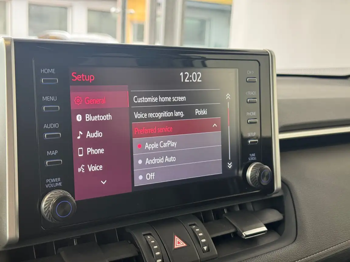 TOYOTA RAV4