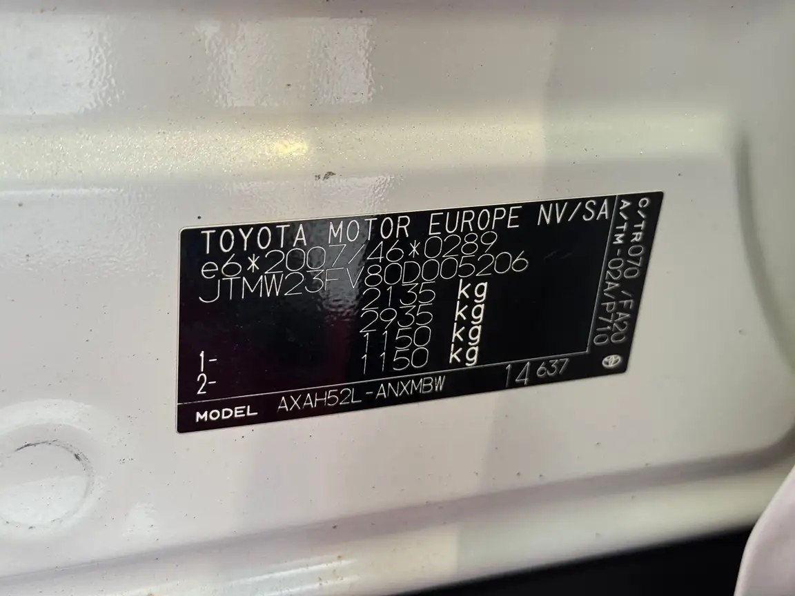 TOYOTA RAV4