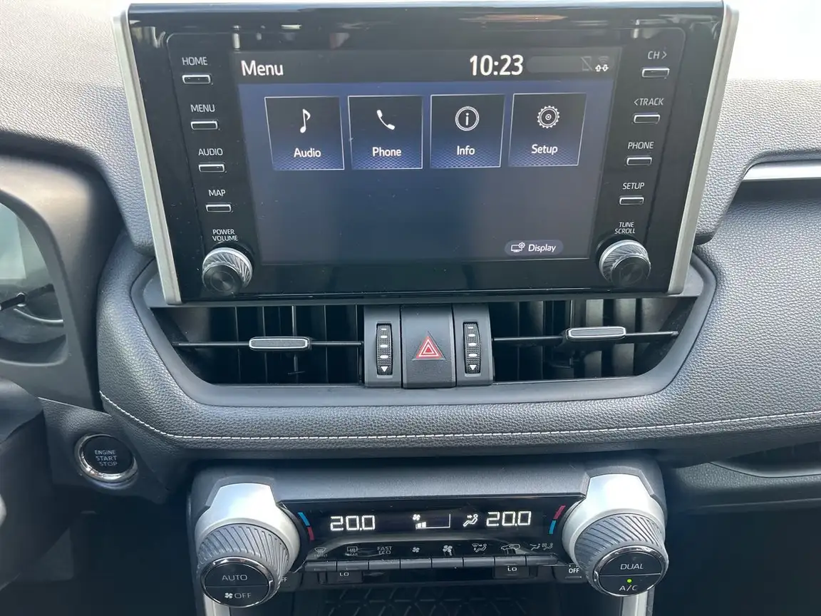 TOYOTA RAV4