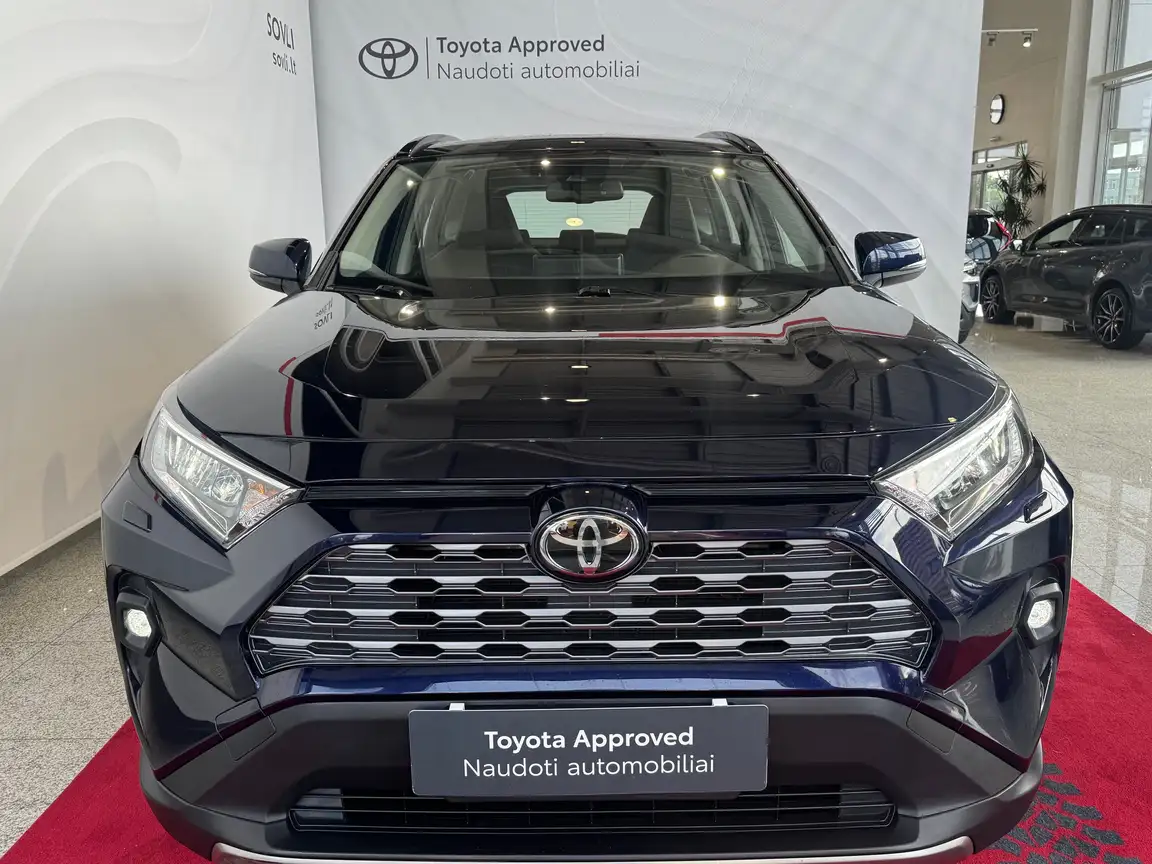 TOYOTA RAV4