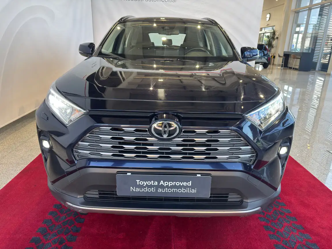 TOYOTA RAV4