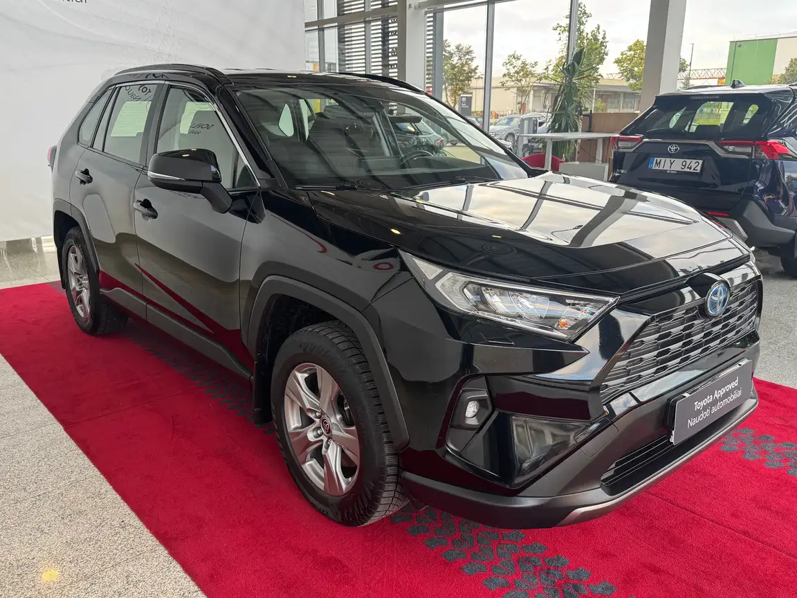 TOYOTA RAV4