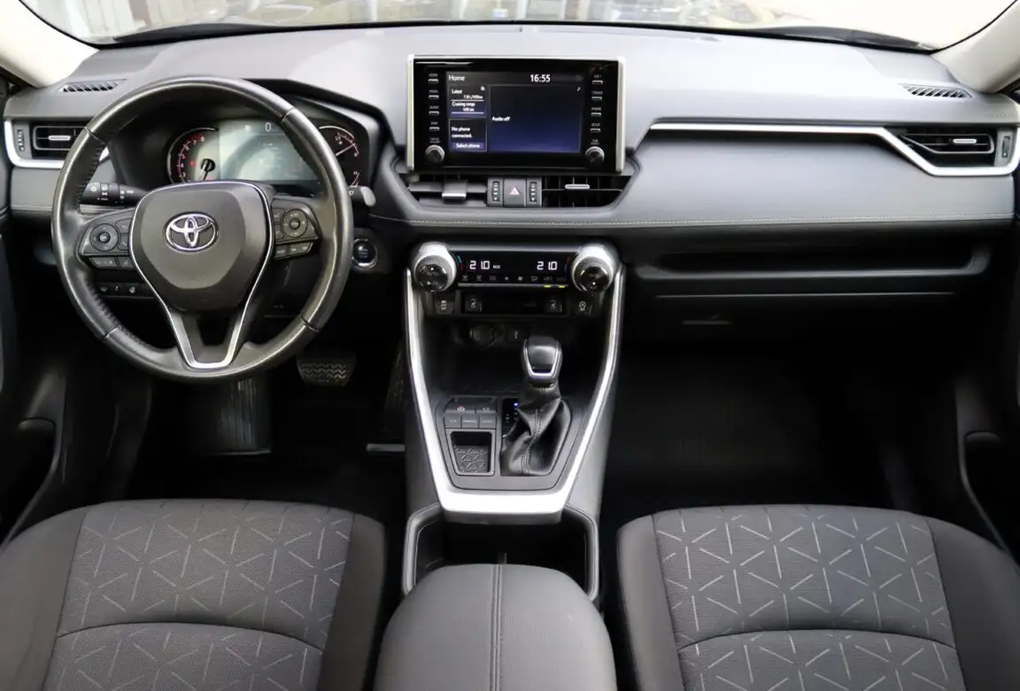 TOYOTA RAV4