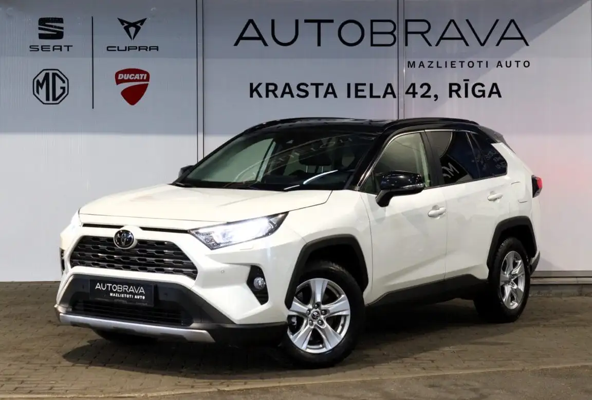 TOYOTA RAV4