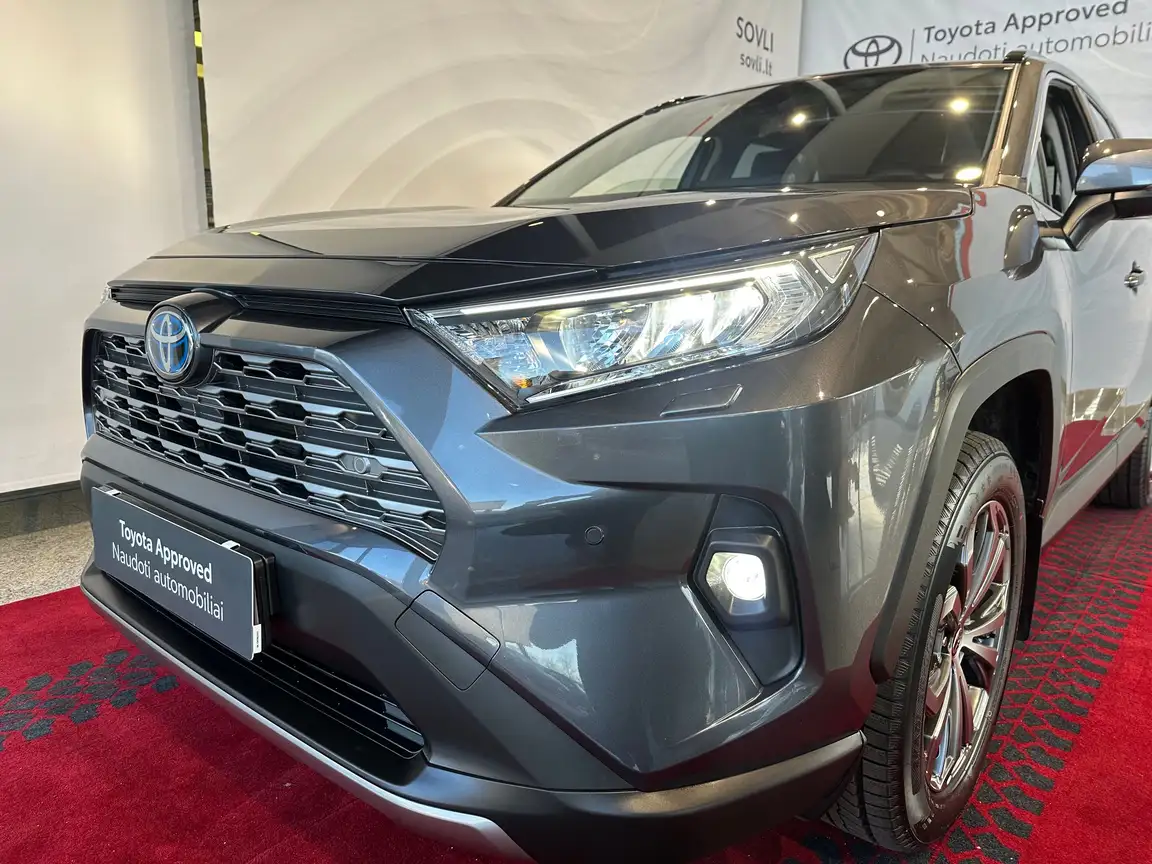 TOYOTA RAV4