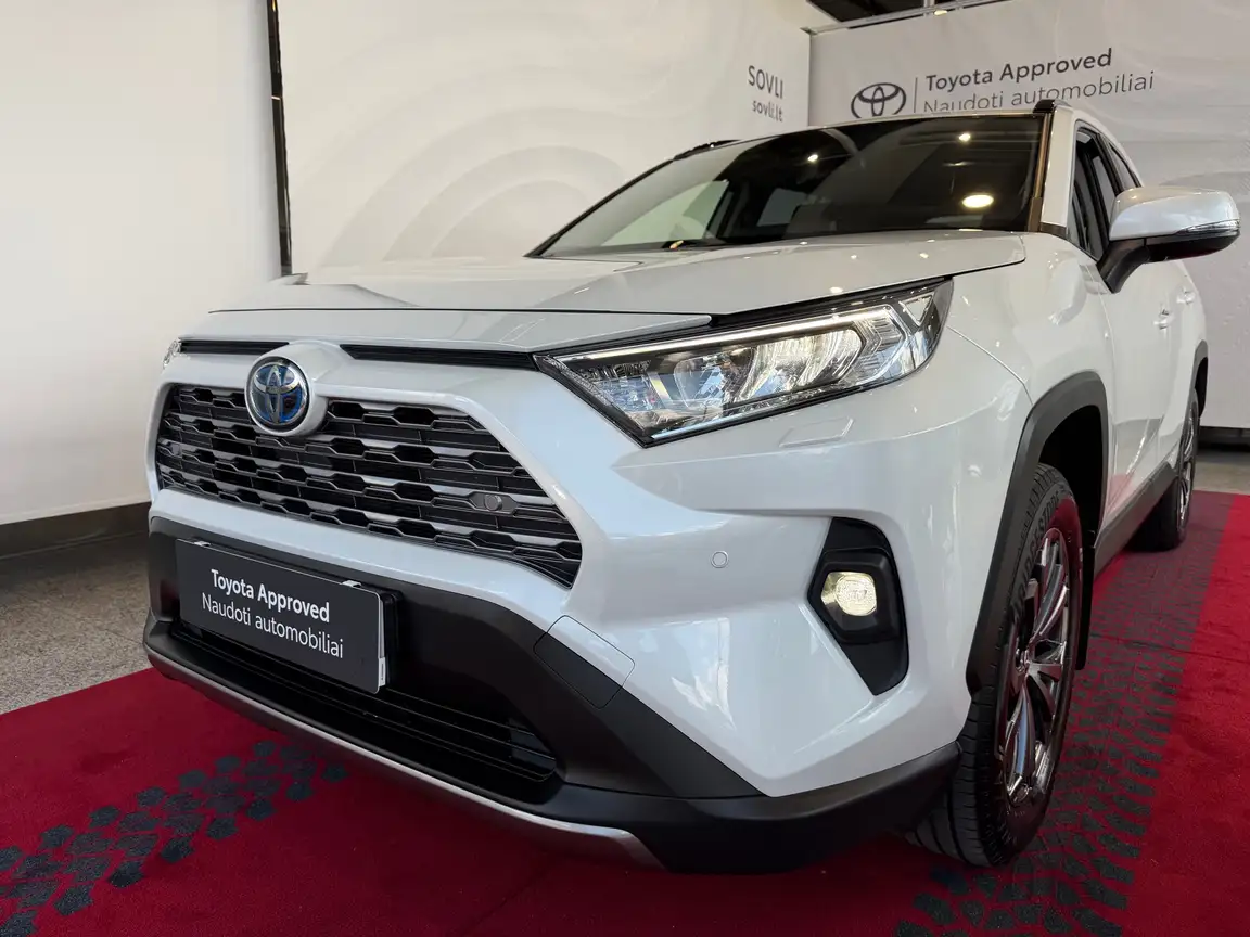 TOYOTA RAV4