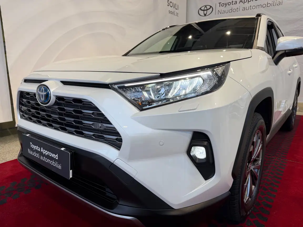 TOYOTA RAV4