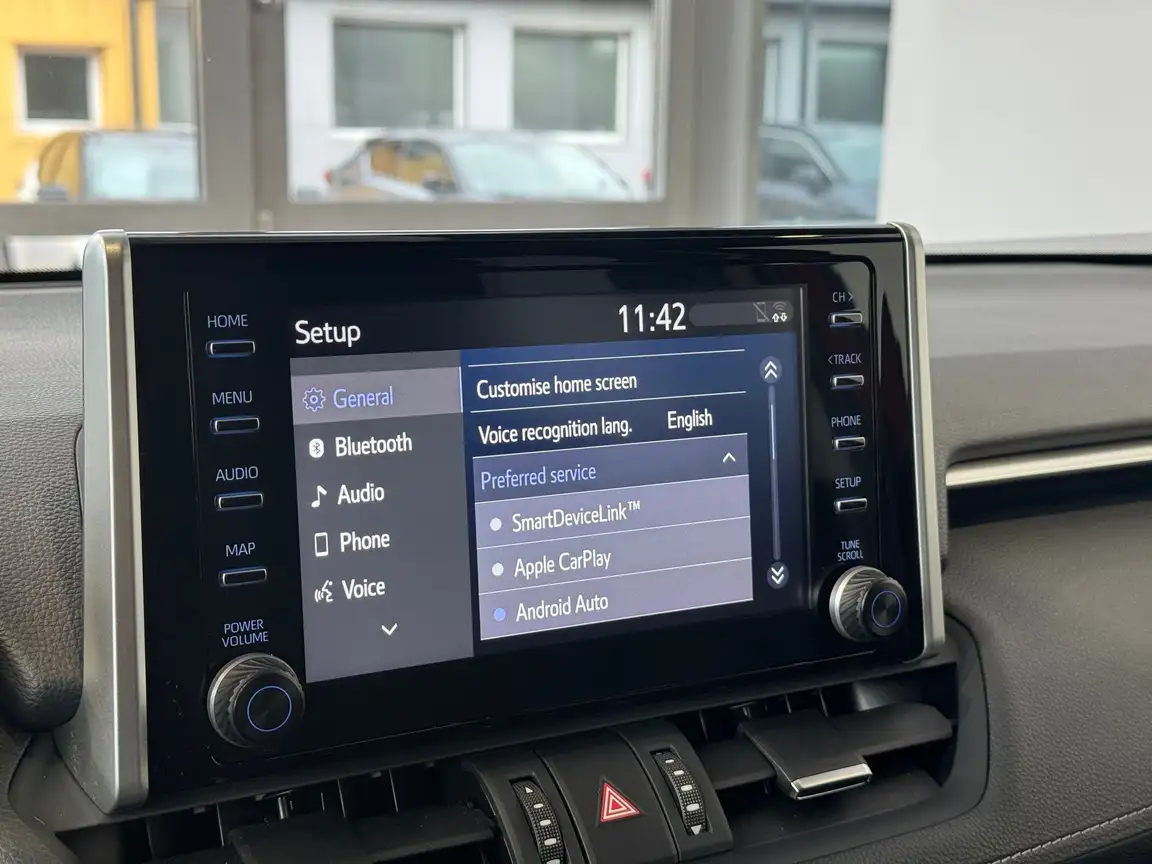 TOYOTA RAV4