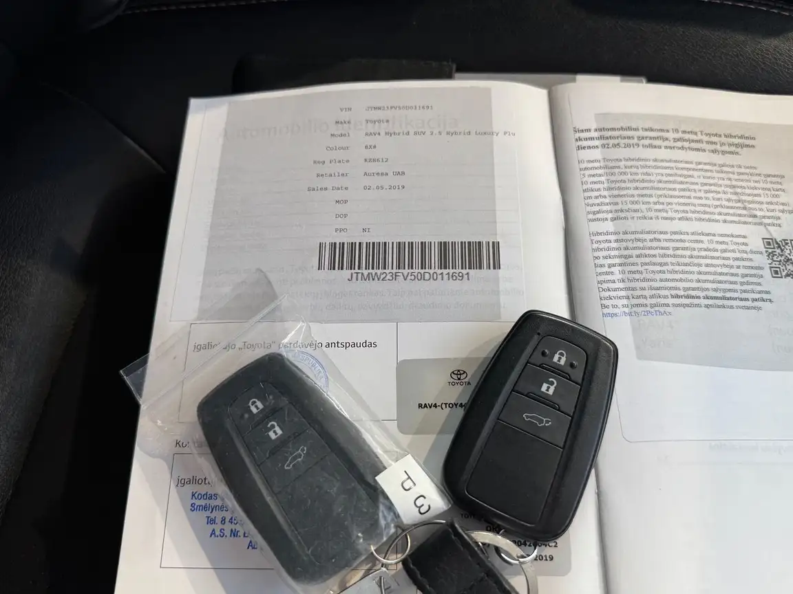 TOYOTA RAV4