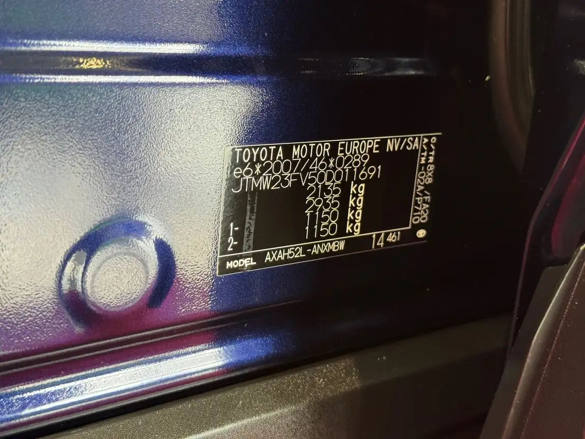 TOYOTA RAV4