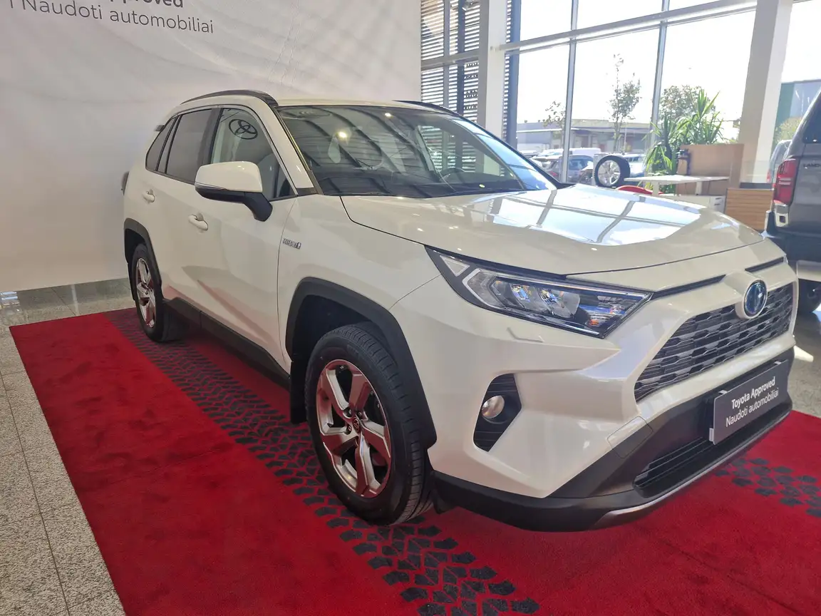 TOYOTA RAV4