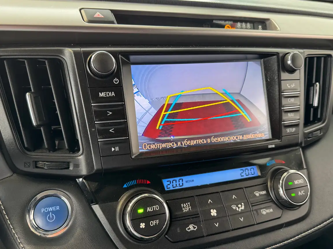 TOYOTA RAV4