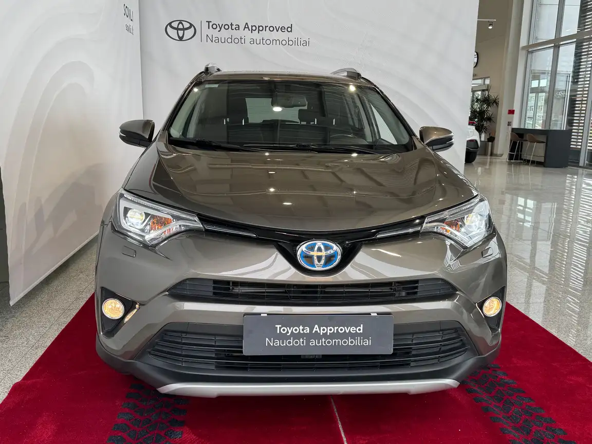 TOYOTA RAV4
