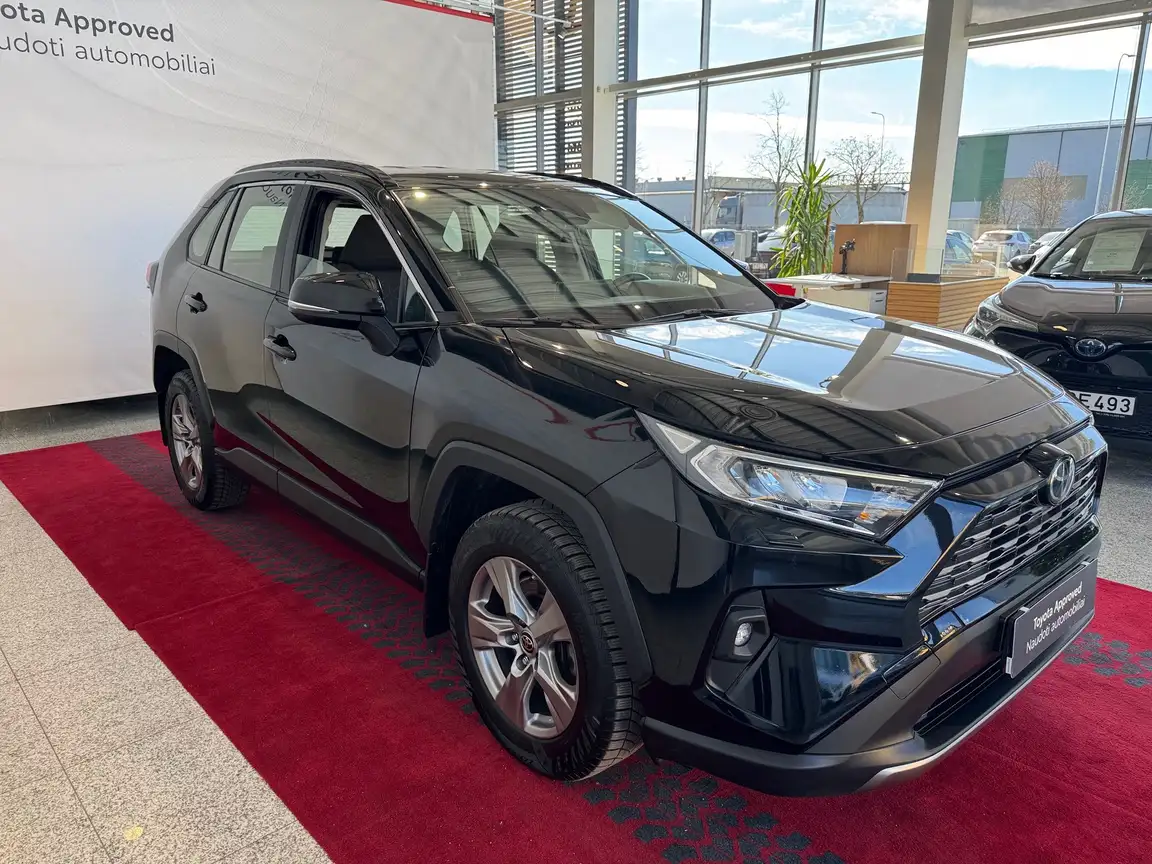 TOYOTA RAV4