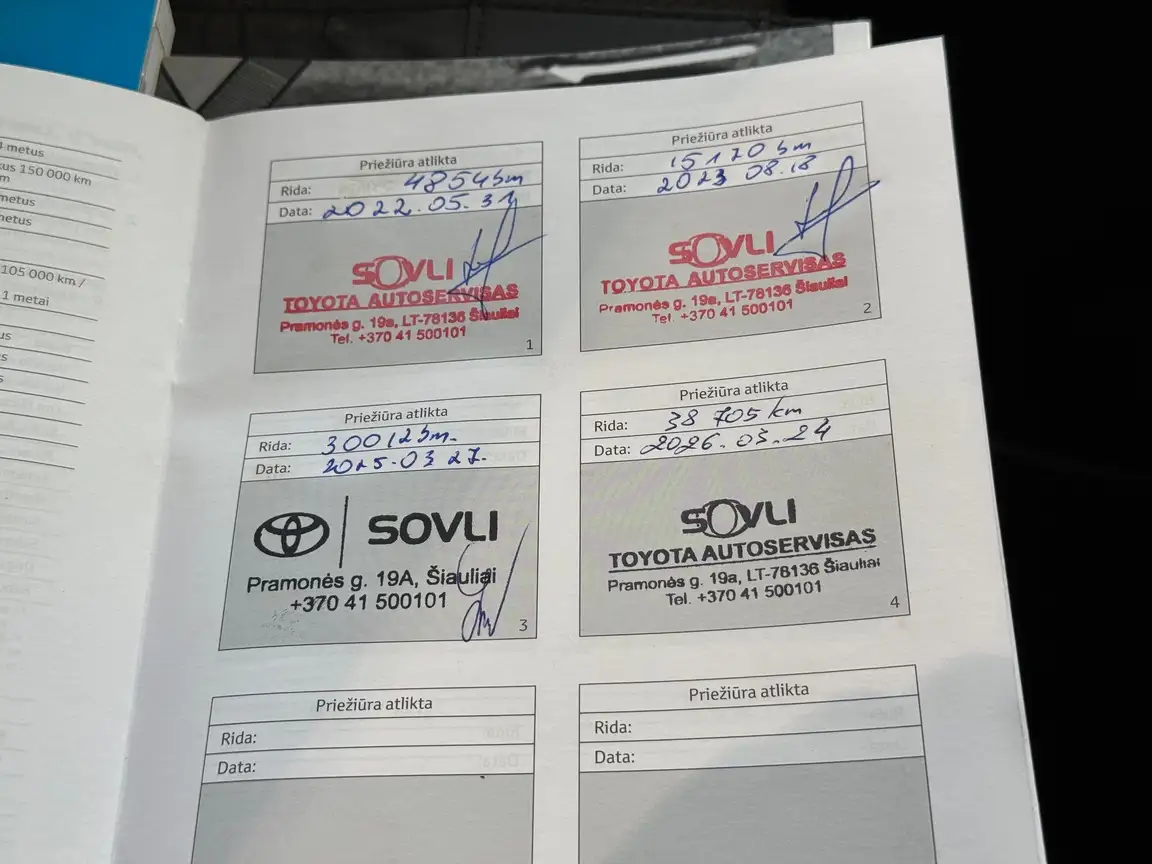 TOYOTA RAV4