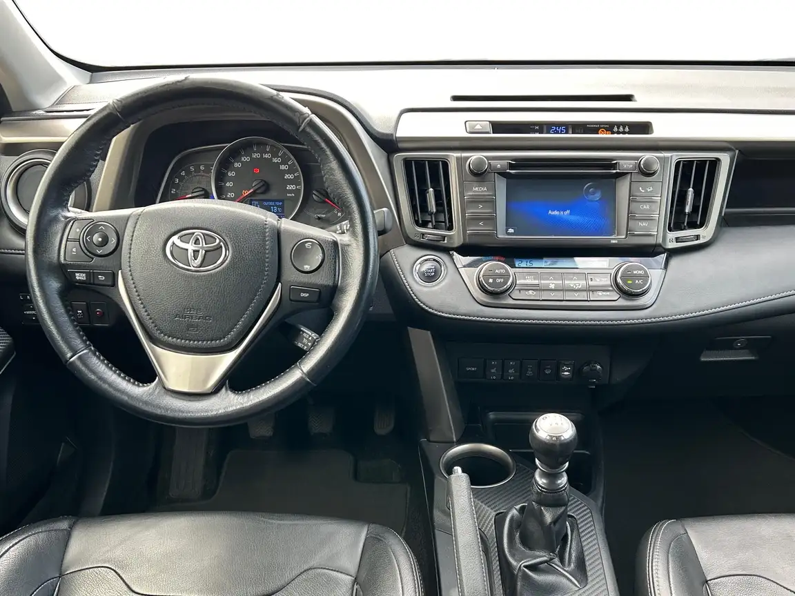 TOYOTA RAV4