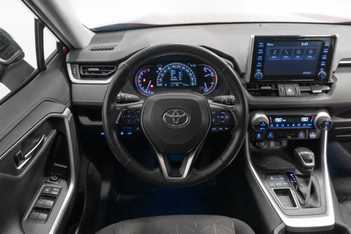 TOYOTA RAV4