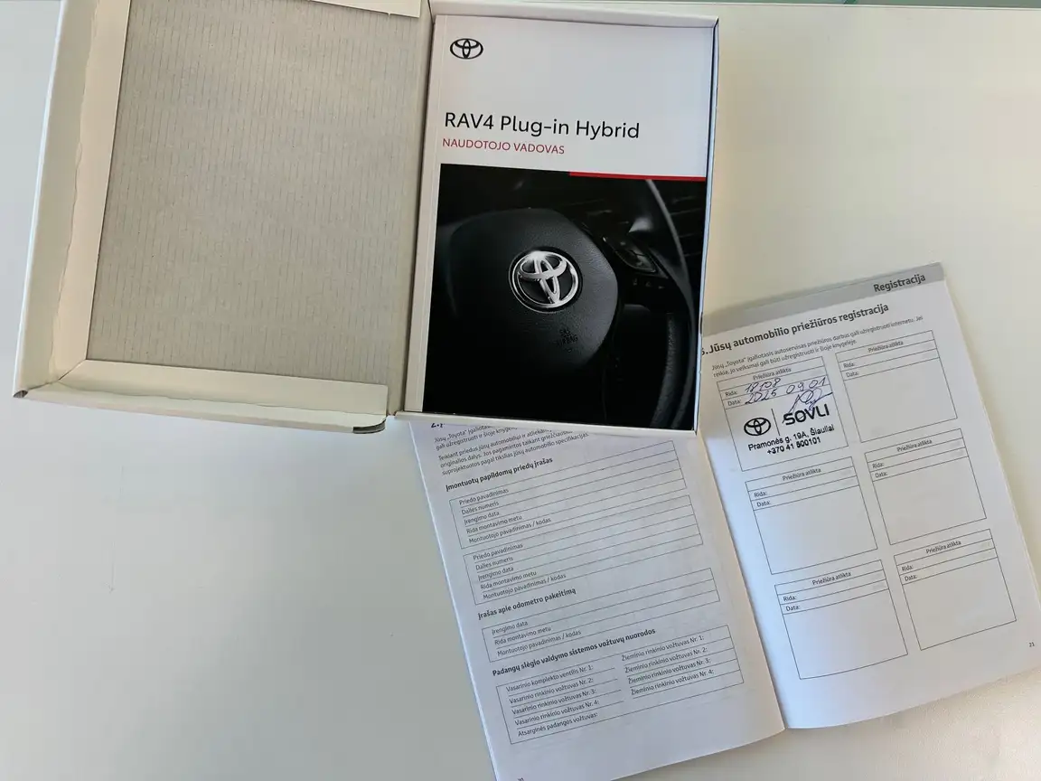 TOYOTA RAV4
