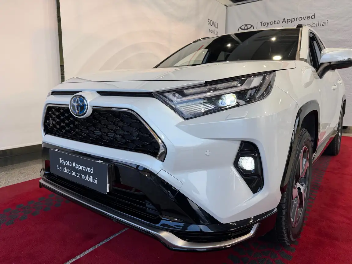 TOYOTA RAV4