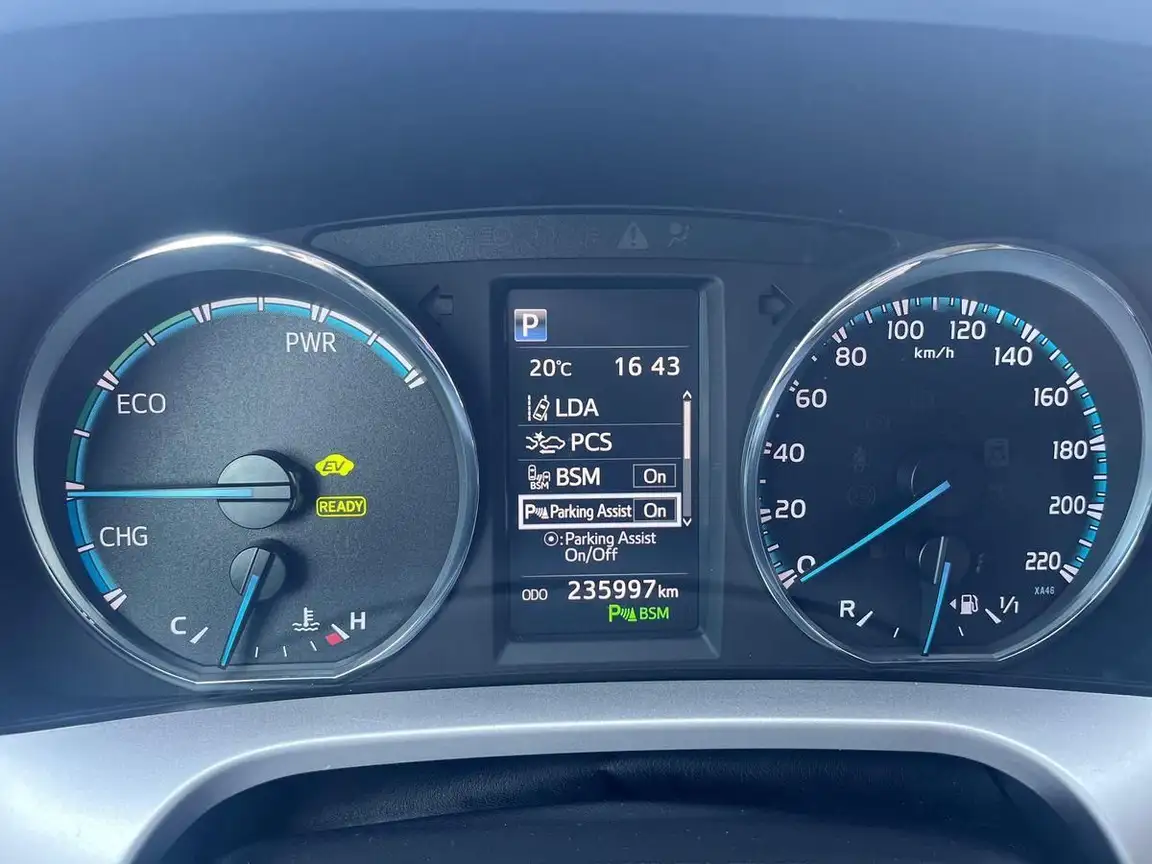 TOYOTA RAV4