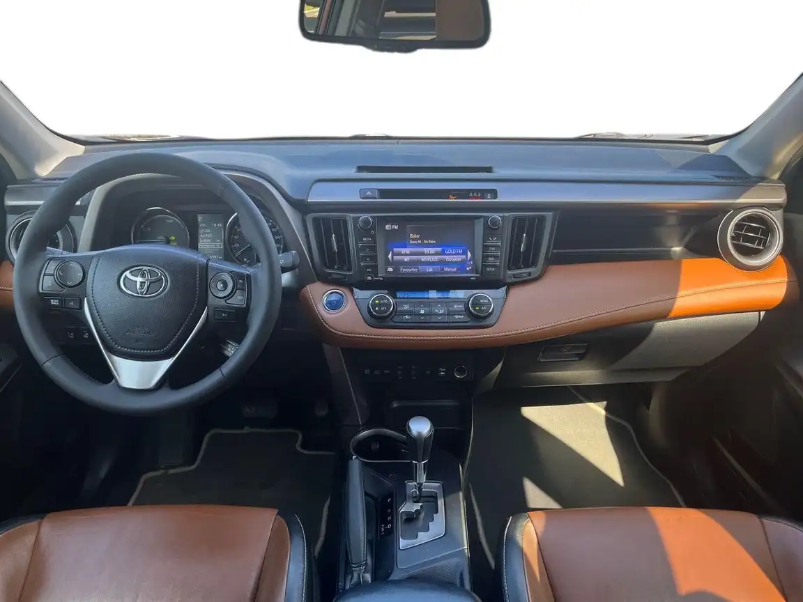 TOYOTA RAV4