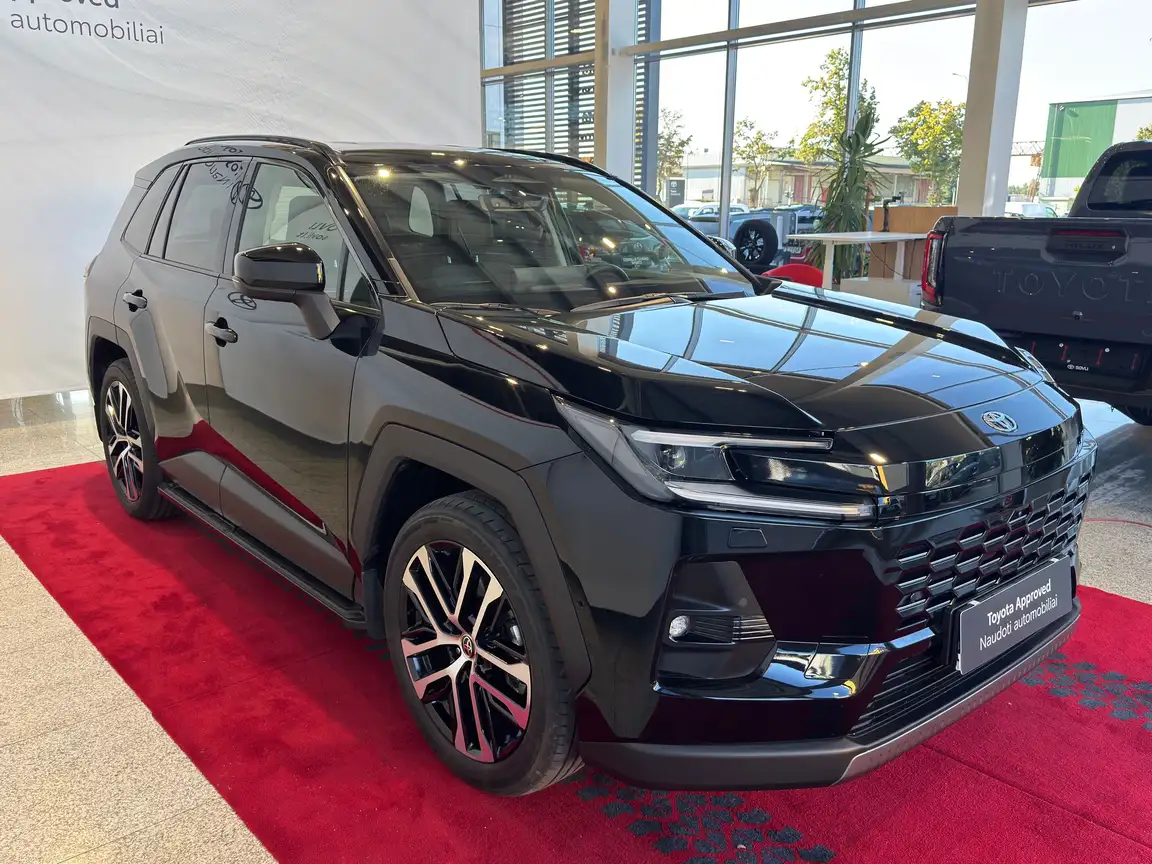 TOYOTA RAV4