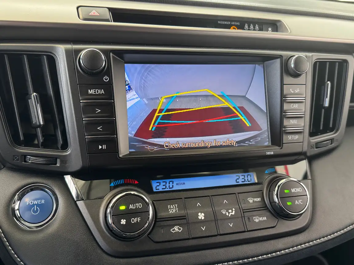 TOYOTA RAV4