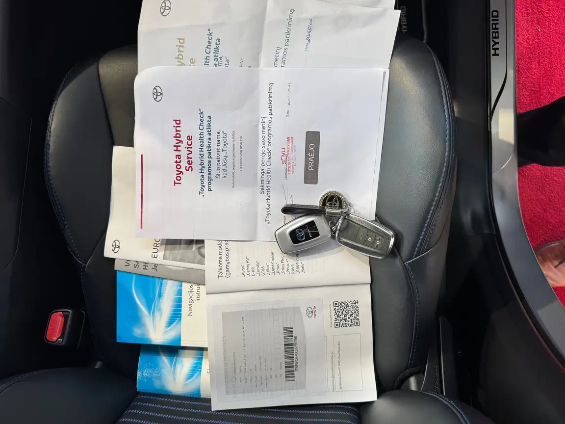 TOYOTA RAV4
