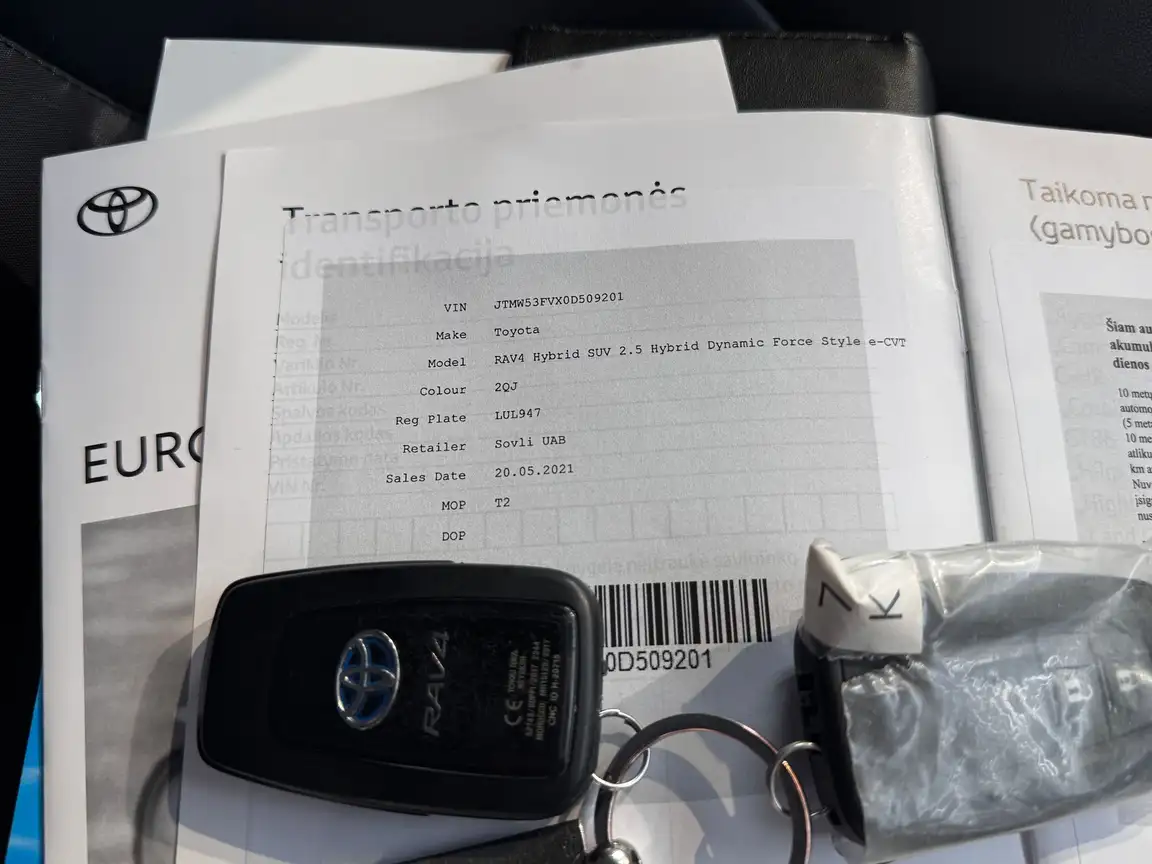 TOYOTA RAV4