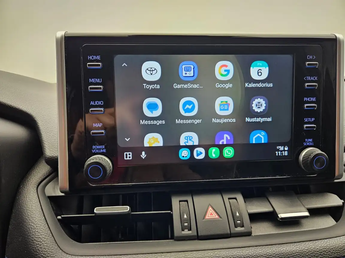 TOYOTA RAV4