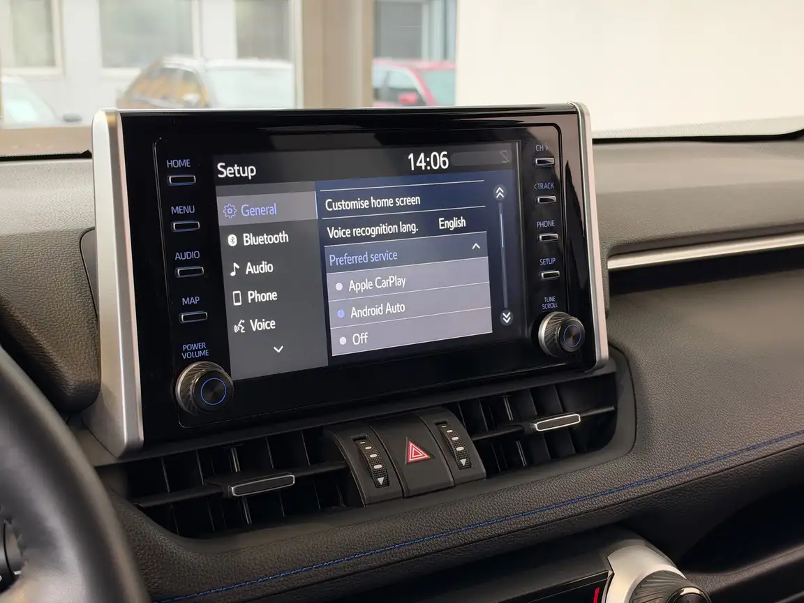 TOYOTA RAV4