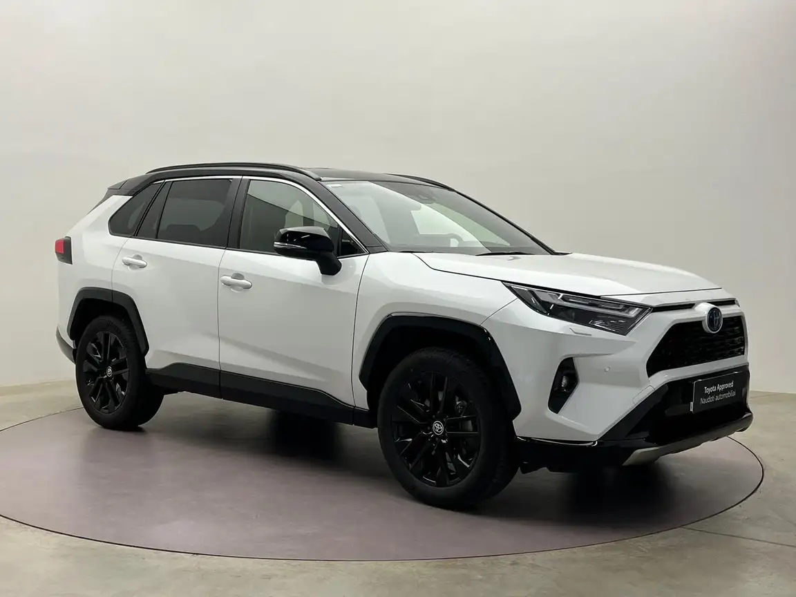 TOYOTA RAV4