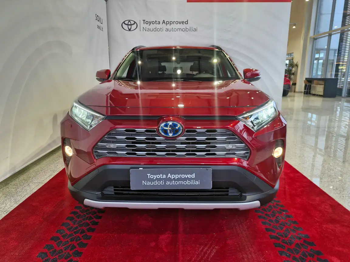 TOYOTA RAV4