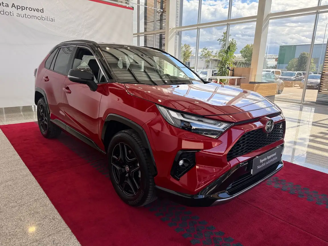 TOYOTA RAV4
