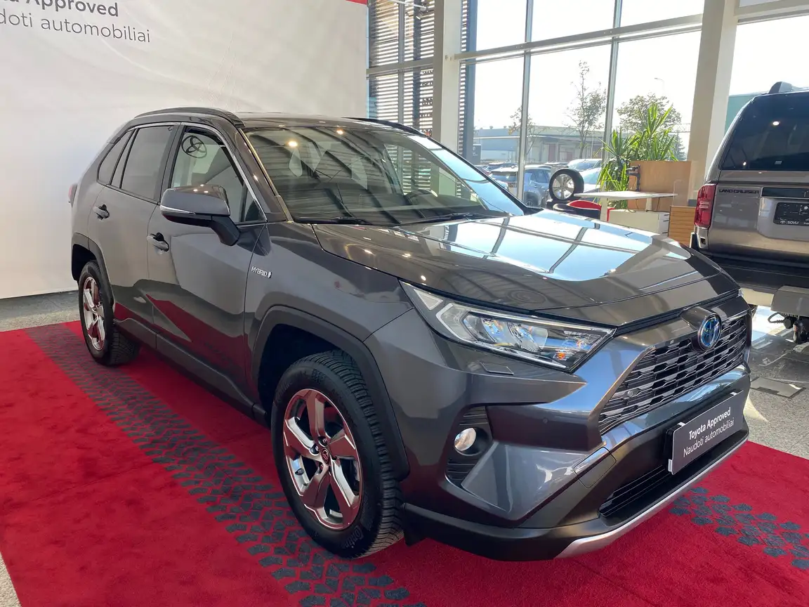 TOYOTA RAV4