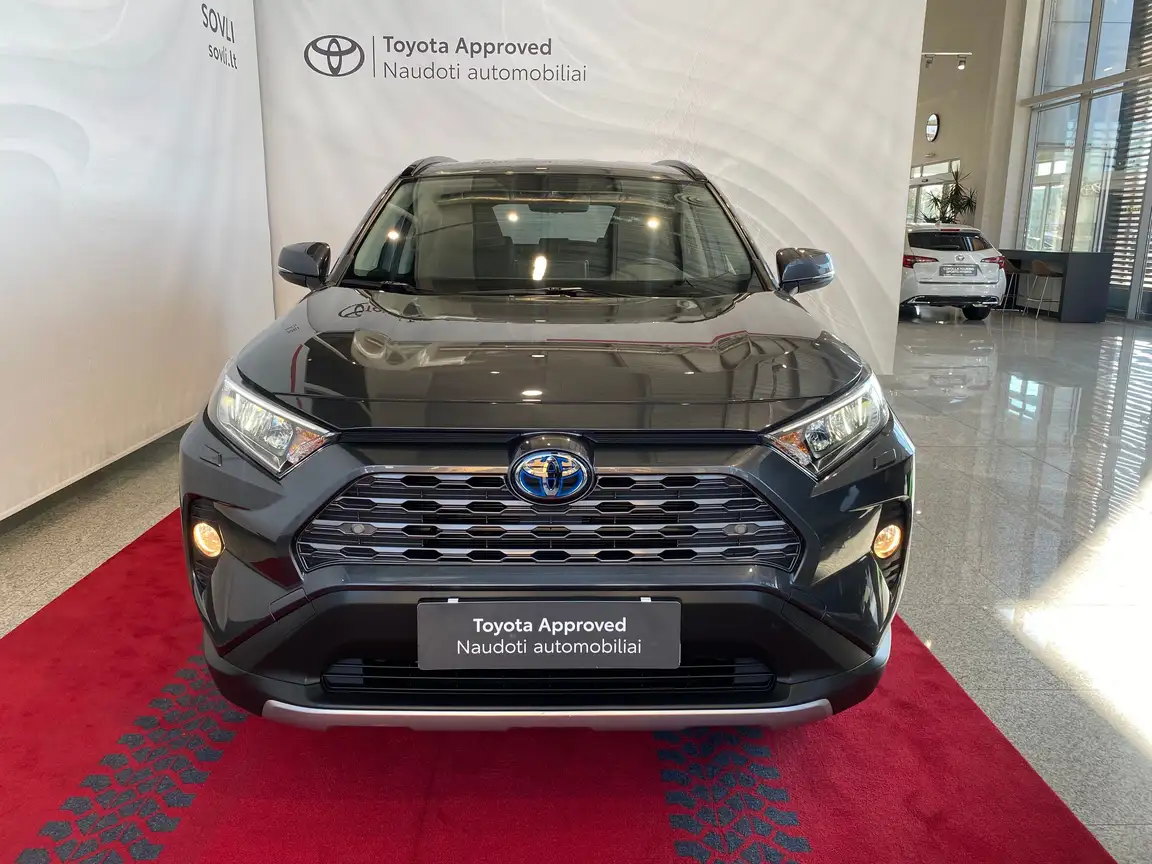 TOYOTA RAV4