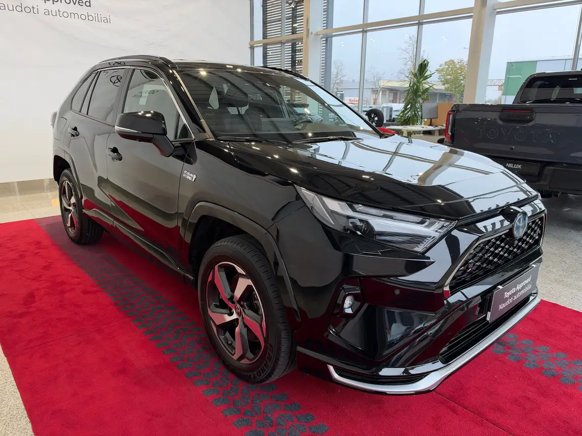 TOYOTA RAV4