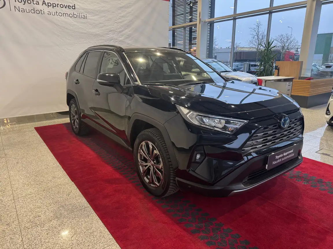 TOYOTA RAV4