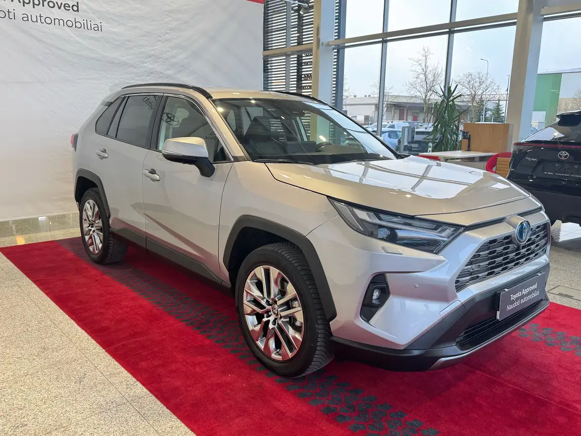 TOYOTA RAV4