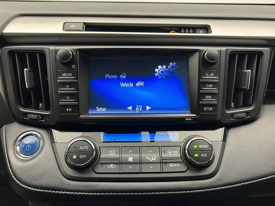 TOYOTA RAV4