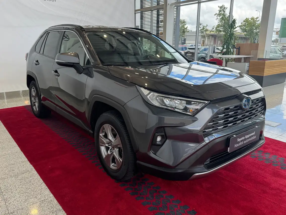 TOYOTA RAV4