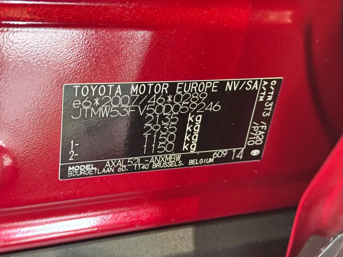 TOYOTA RAV4