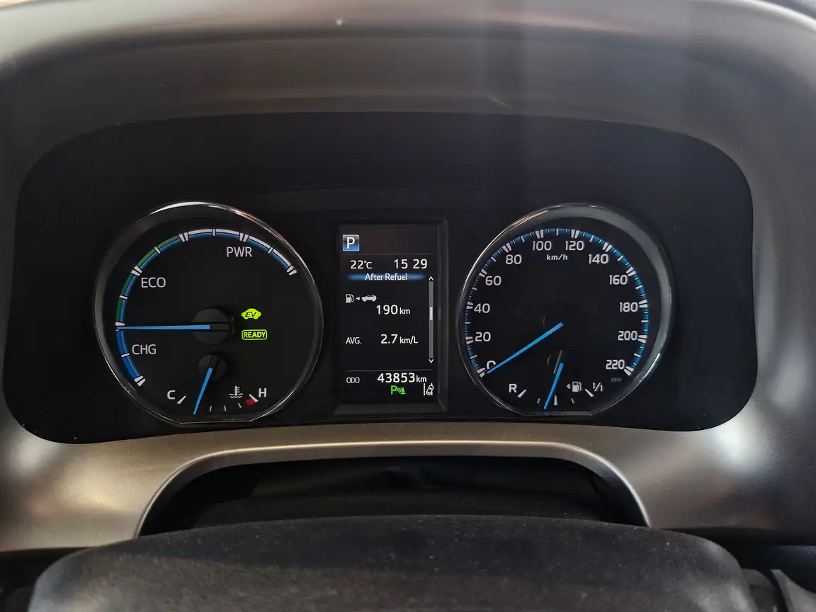 TOYOTA RAV4
