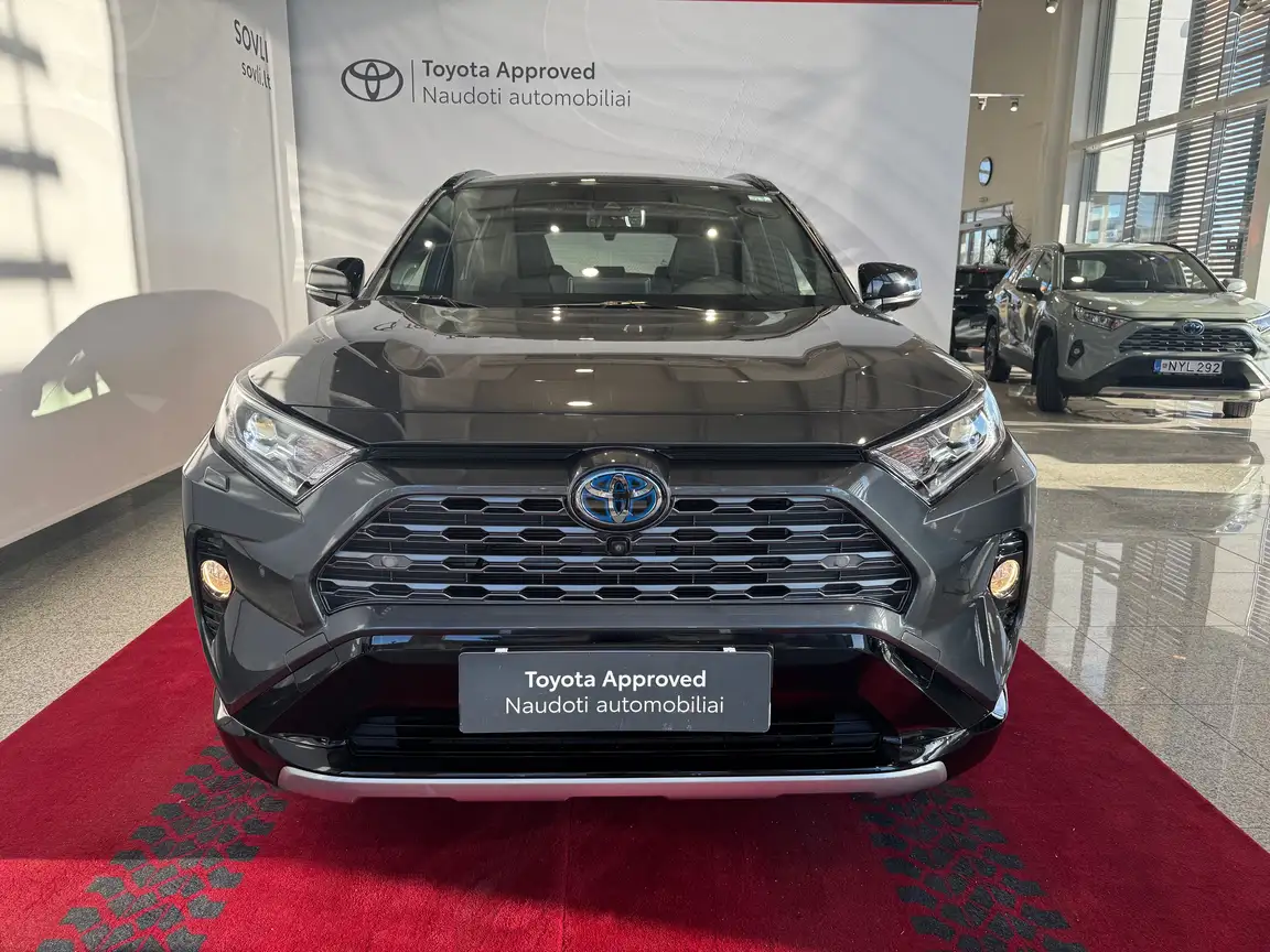 TOYOTA RAV4