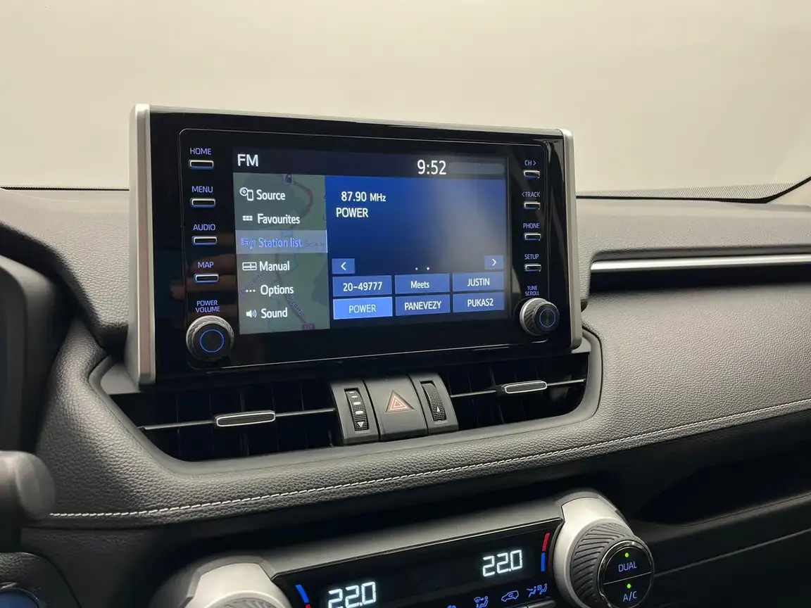 TOYOTA RAV4