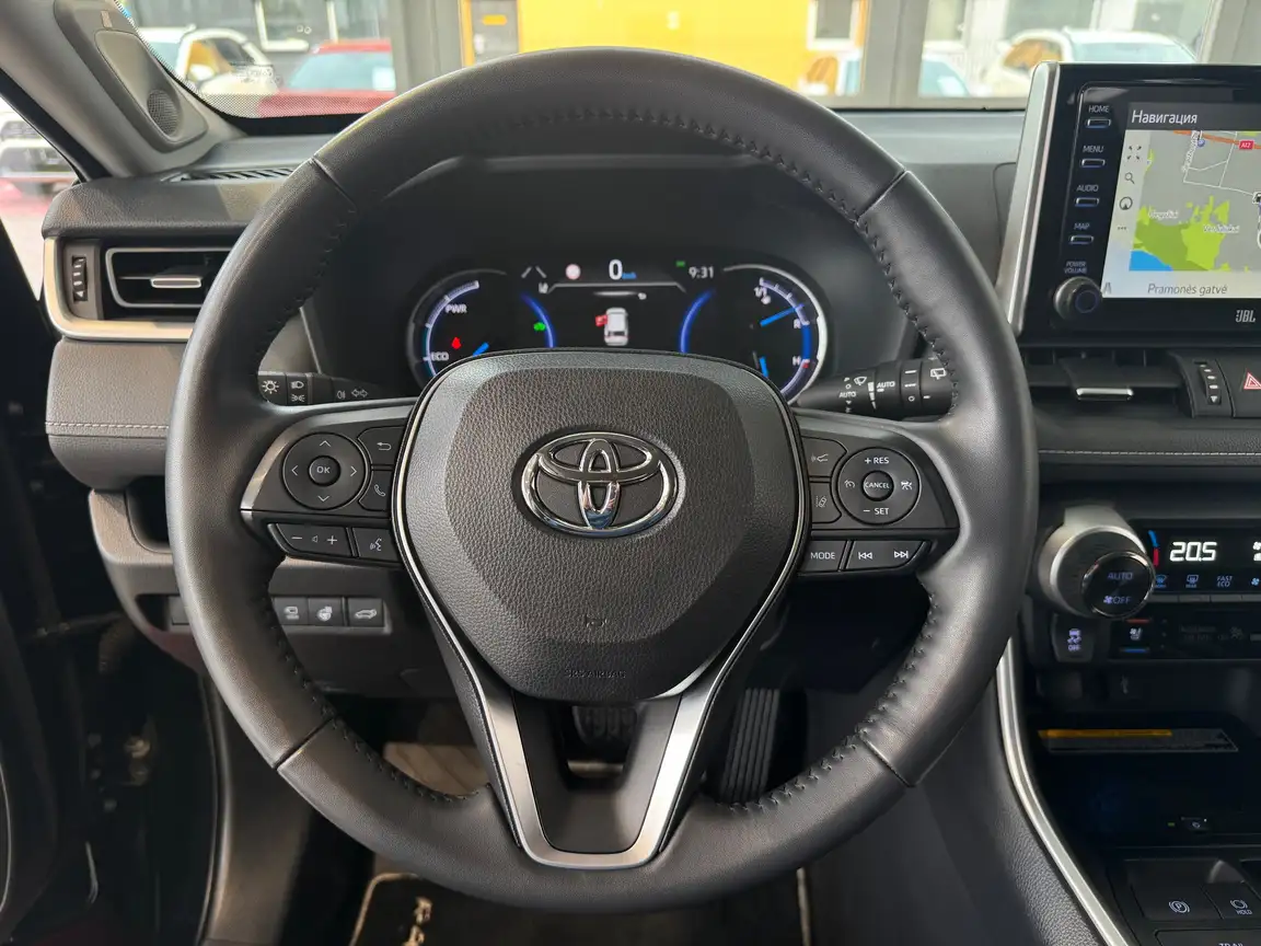 TOYOTA RAV4