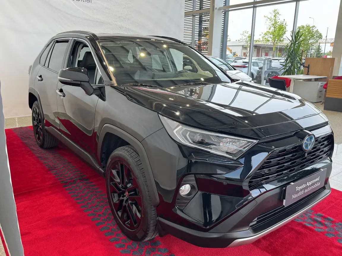 TOYOTA RAV4